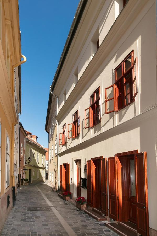 Appartement Főtér Rezidencia à Győr Extérieur photo